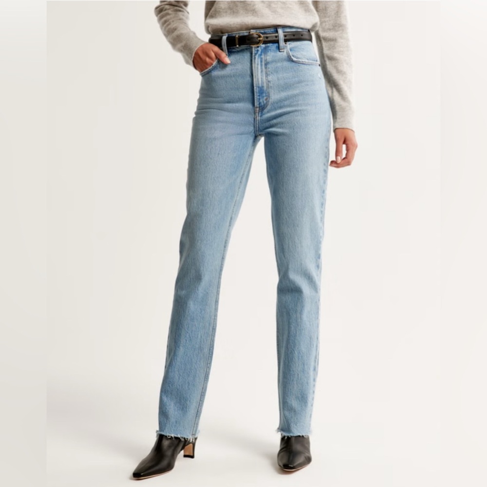 Abercrombie & Fitch 90s  Straight Ultra High Rise Jeans Long